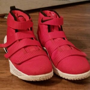 Lebron James Soldier 11s